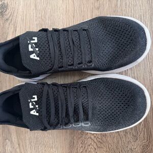 APL Sneakers